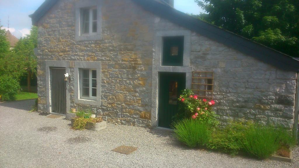 B&B Au Coeur De Villers Екстериор снимка