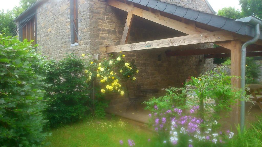 B&B Au Coeur De Villers Екстериор снимка