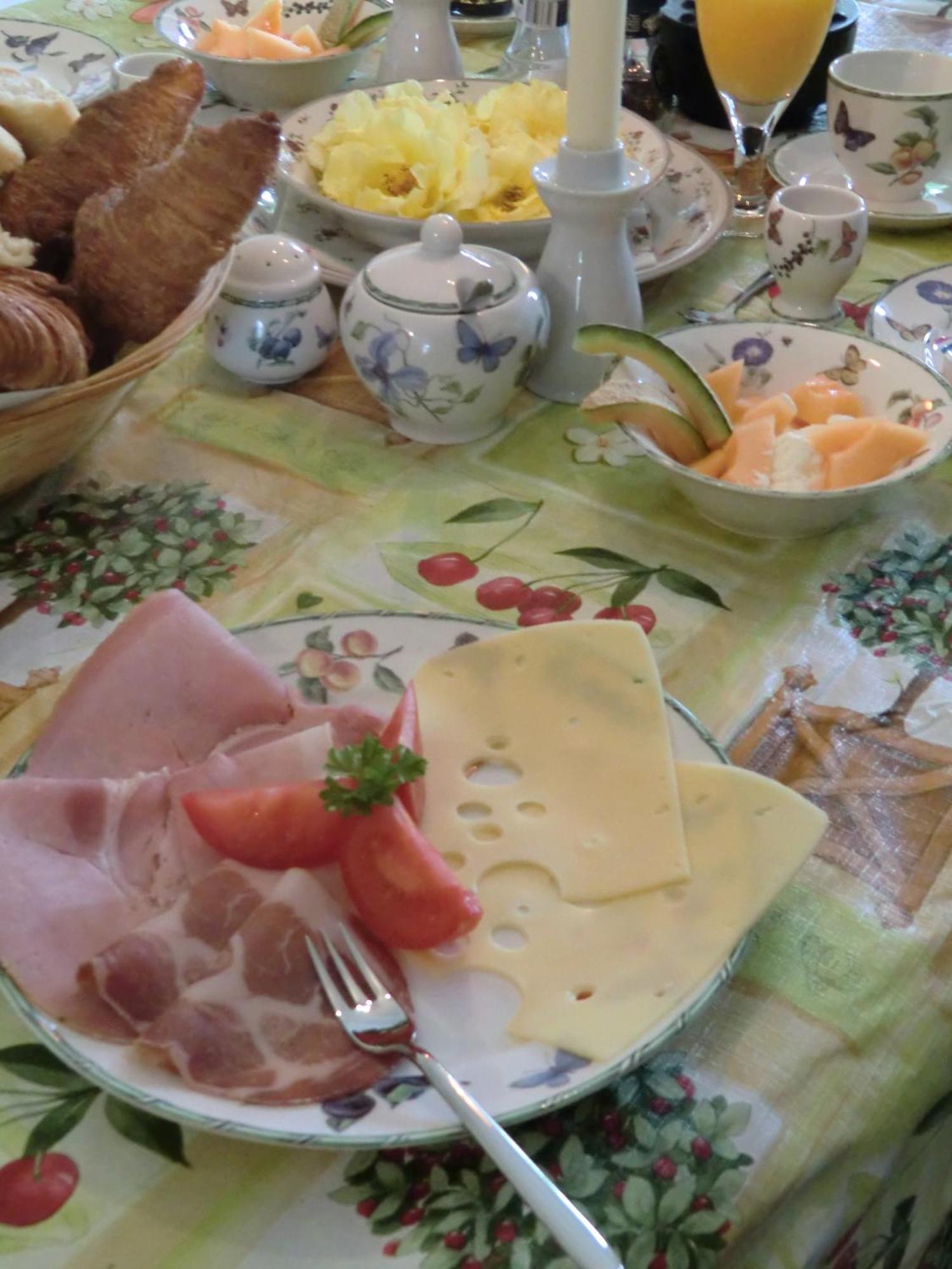 B&B Au Coeur De Villers Екстериор снимка